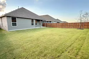 10625 Zircon Ln, Fort Worth, TX 76036 - Photo 18