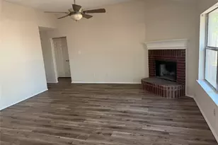 1604 Ocean Dr, Mansfield, TX 76063 - Photo 4