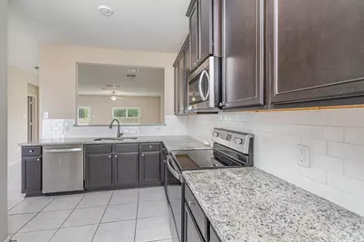 1405 Park Trails Boulevard, Princeton, TX 75407 - Photo 10