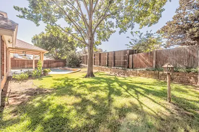2709 Cobblestone Drive, Grapevine, TX 76051 - Photo 38