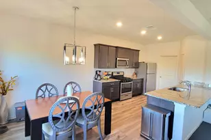 821 Clark Dr, Ferris, TX 75125 - Photo 8