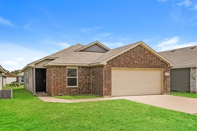 429 Shorty Street, Mabank, TX 75147 - Photo 1