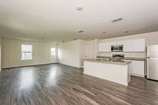 429 Shorty St, Mabank, TX 75147 - Photo 4