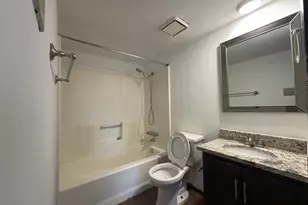 2007 S Ervay St, Dallas, TX 75215 - Photo 4