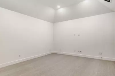 132 Enclave Drive, Lakewood Village, TX 75068 - Photo 24