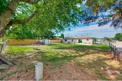 130 Wright Drive, Blossom, TX 75416 - Photo 26