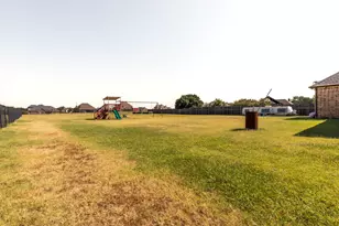 7301 Granville Dr, Mansfield, TX 76063 - Photo 36