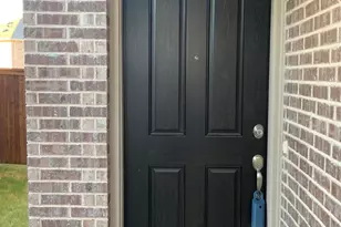 917 Waggoner Dr, Aubrey, TX 76227 - Photo 4