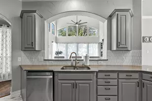 1200 Whitestone Dr, Murphy, TX 75094 - Photo 16