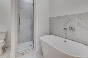 5661 Woodlands Dr, The Colony, TX 75056 - Photo 20