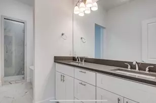 5661 Woodlands Dr, The Colony, TX 75056 - Photo 18