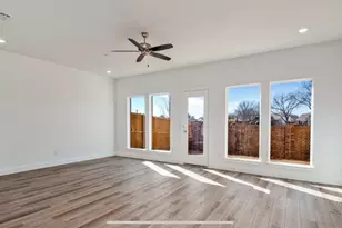 5661 Woodlands Dr, The Colony, TX 75056 - Photo 2