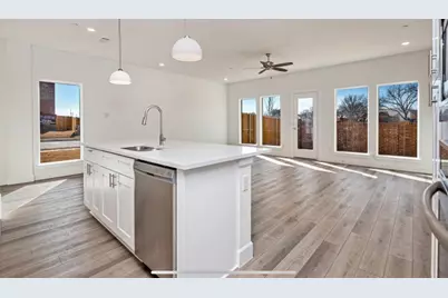 5661 Woodlands Drive, The Colony, TX 75056 - Photo 12