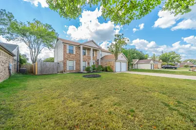 2321 Warwick Avenue, Grand Prairie, TX 75052 - Photo 26