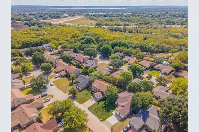 2321 Warwick Avenue, Grand Prairie, TX 75052 - Photo 28