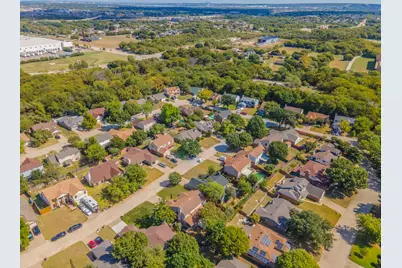2321 Warwick Avenue, Grand Prairie, TX 75052 - Photo 30