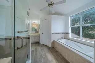 2321 Warwick Ave, Grand Prairie, TX 75052 - Photo 14