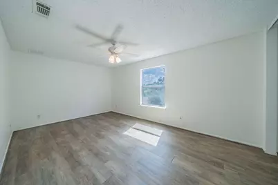 2321 Warwick Avenue, Grand Prairie, TX 75052 - Photo 18