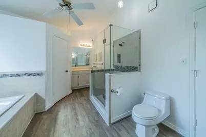 2321 Warwick Avenue, Grand Prairie, TX 75052 - Photo 16