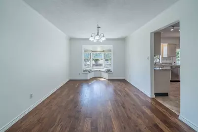 2321 Warwick Avenue, Grand Prairie, TX 75052 - Photo 12