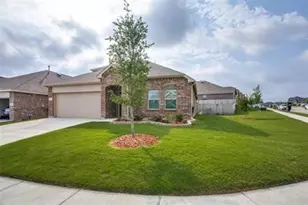 8345 High Garden St, Fort Worth, TX 76123 - Photo 2