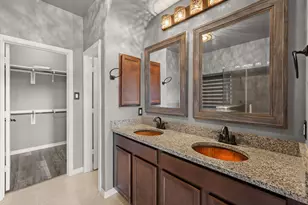 1924 Sunny Side Dr, Little Elm, TX 75068 - Photo 8