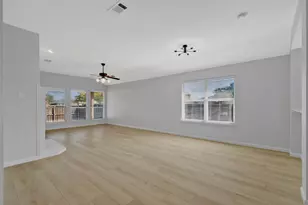 4172 Freedom Ln, Frisco, TX 75033 - Photo 4