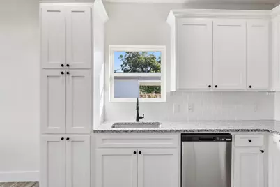 106 Clark Street, Whitesboro, TX 76273 - Photo 14