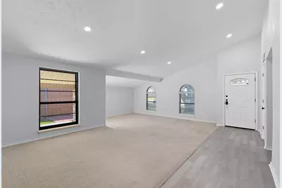 6108 Jennings Drive, The Colony, TX 75056 - Photo 4