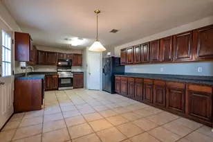 1200 McMillan Dr, Cedar Hill, TX 75104 - Photo 10