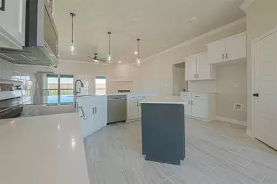 1321 Red Rock Road, Hewitt, TX 76643 - Photo 8