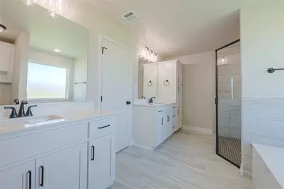 1321 Red Rock Road, Hewitt, TX 76643 - Photo 24