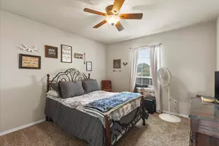 1017 Oak Hollow Ln, Seagoville, TX 75159 - Photo 16