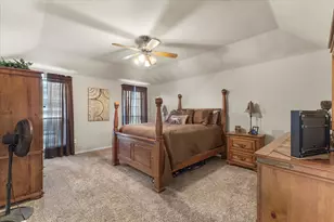 1017 Oak Hollow Ln, Seagoville, TX 75159 - Photo 18