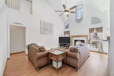 1164 Breezewood Drive, Lewisville, TX 75077 - Photo 6