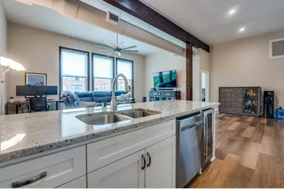 2502 Live Oak Street #235, Dallas, TX 75204 - Photo 10