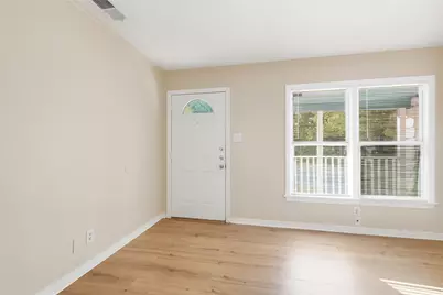 2625 Handley Drive, Fort Worth, TX 76112 - Photo 4