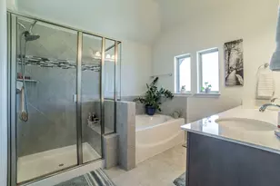 2437 Gramercy Park Dr, Flower Mound, TX 75028 - Photo 20