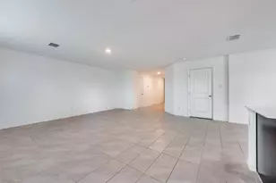 3395 Peyton Lila Rd, Dallas, TX 75212 - Photo 6