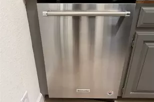 1104 Oaktree St, Denton, TX 76209 - Photo 22