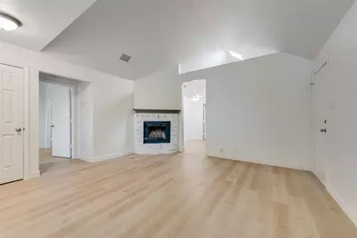 1104 Oak Tree Street, Denton, TX 76209 - Photo 4