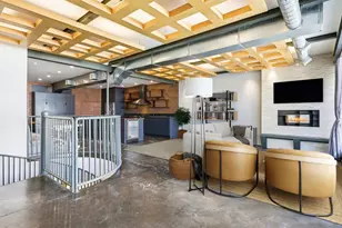 511 N Akard St, Dallas, TX 75201 - Photo 2