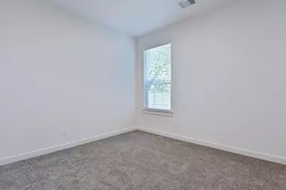 718 W Texas Street, Denison, TX 75020 - Photo 14