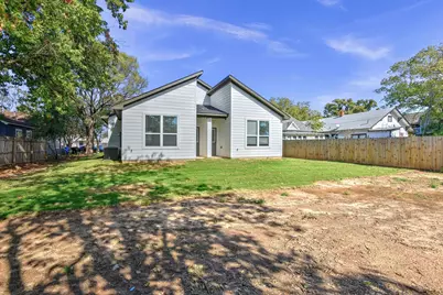 718 W Texas Street, Denison, TX 75020 - Photo 22