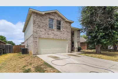 8732 Hunters Point Way, Fort Worth, TX 76123 - Photo 2
