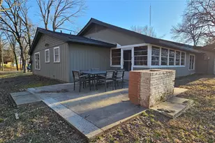 204 Lakeside Dr, West Tawakoni, TX 75474 - Photo 8