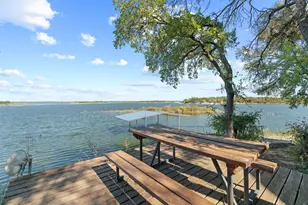 580 Jeannie Ln, Eastland, TX 76448 - Photo 2