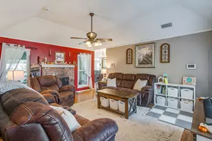 1413 Westwood Dr, Weatherford, TX 76086 - Photo 6