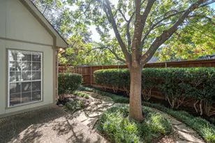 7201 Briarnoll Dr, Dallas, TX 75252 - Photo 22