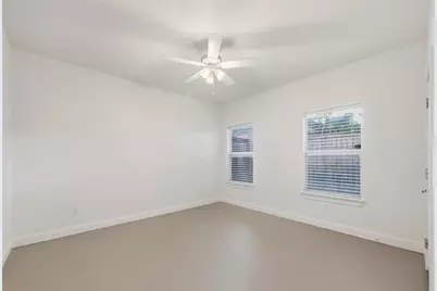 4915 Alcott Street, Dallas, TX 75206 - Photo 16